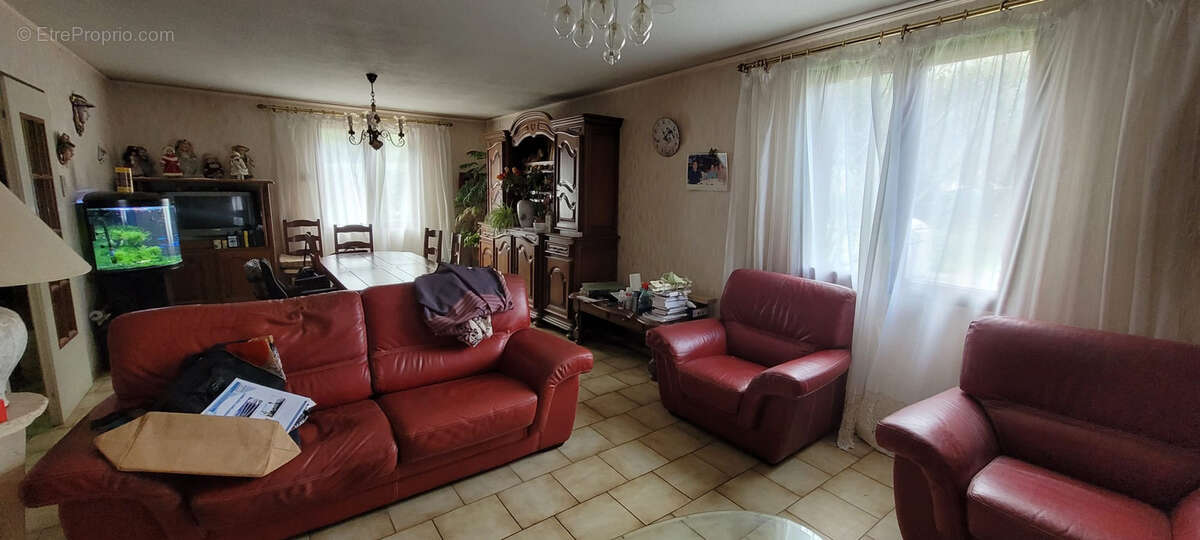 Maison à BORMES-LES-MIMOSAS