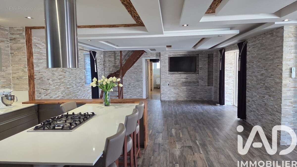 Photo 5 - Maison à SAINT-JULIEN-DE-CONCELLES