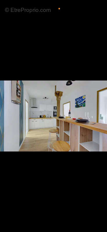 Appartement à PARIS-1E