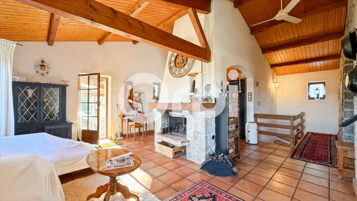 Maison à BANNE