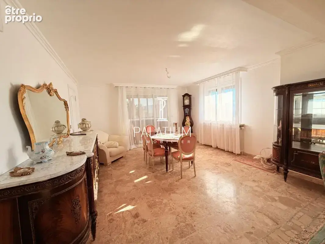 Maison bourgeoise avec vue imprenable - Quartier recherché de - photo 12
