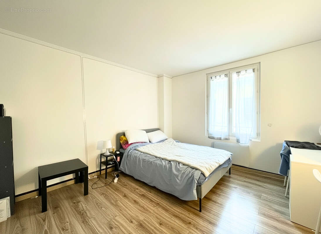 Vaison hyper centre - duplex 105 m2 avec terrasse et dependances - photo 4
