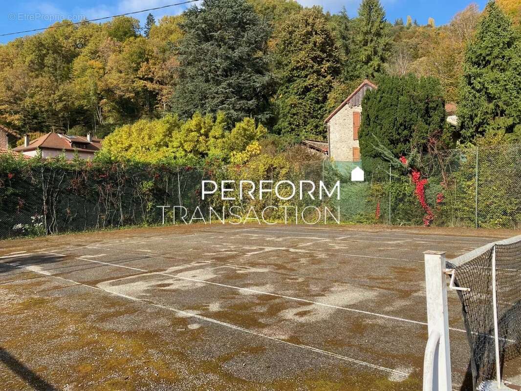 Terrain à SAINT-MARTIN-D&#039;URIAGE