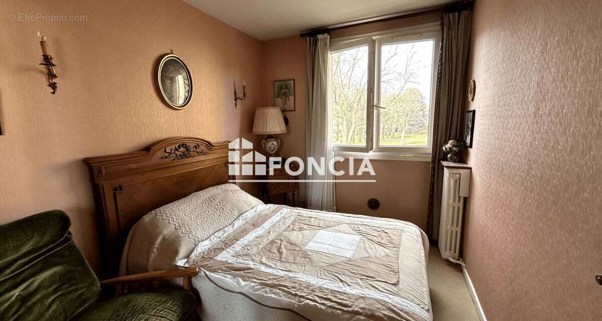 Appartement à MAISONS-LAFFITTE
