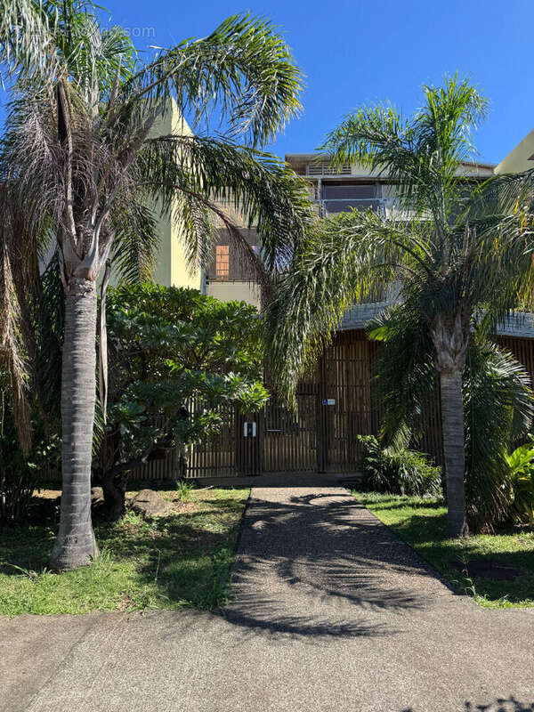 Appartement à SAINTE-MARIE