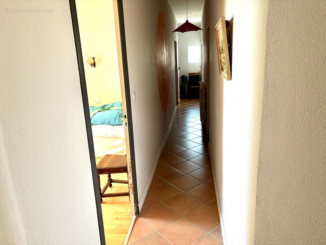 Maison à SAINTE-LIVRADE-SUR-LOT