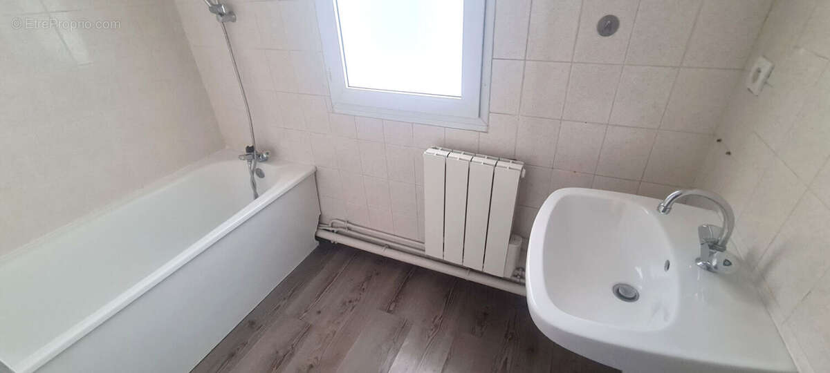 Appartement à TREMBLAY-EN-FRANCE