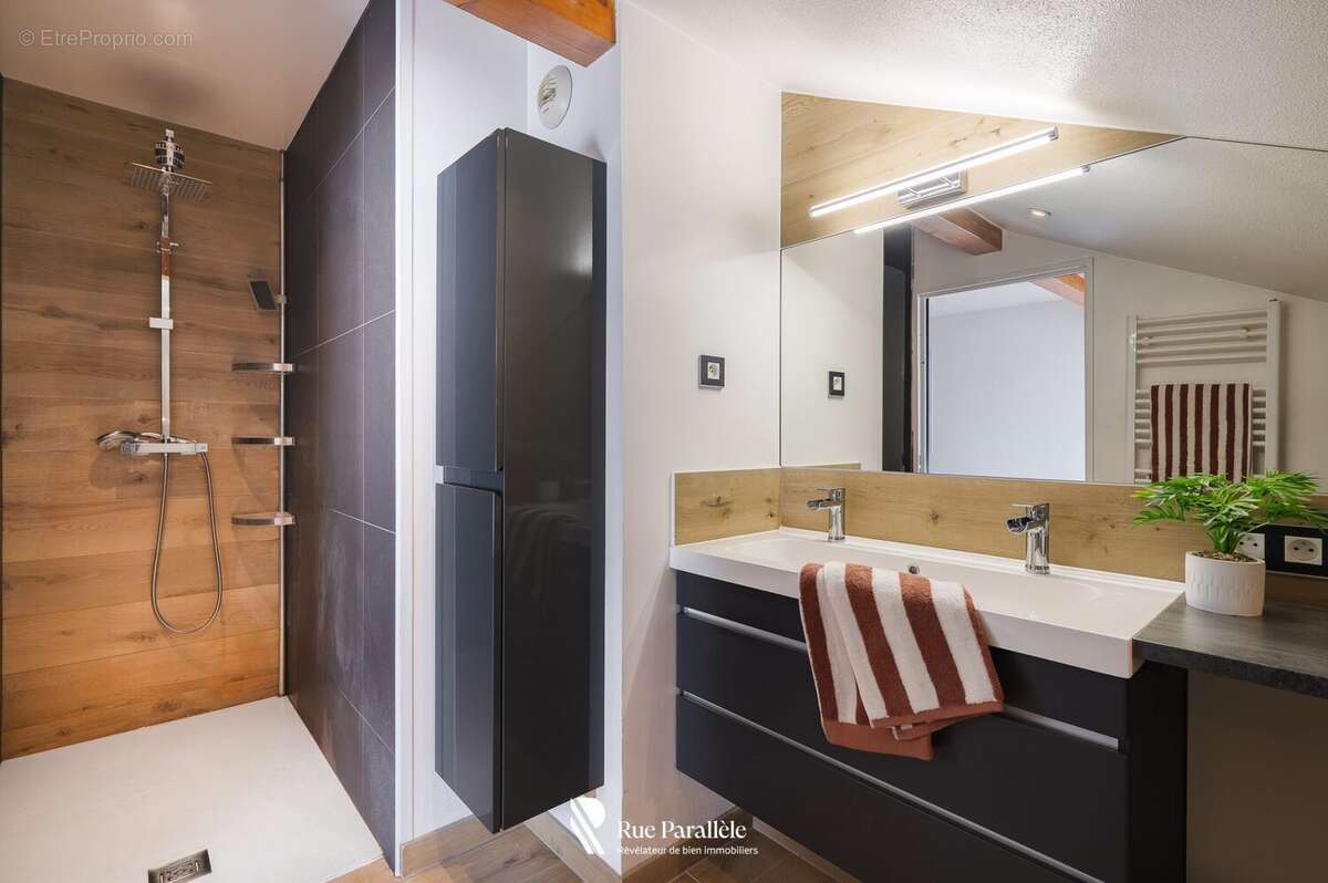 Appartement à QUINTAL