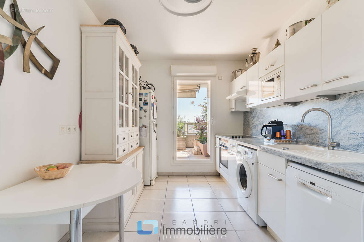 Appartement à MARSEILLE-10E
