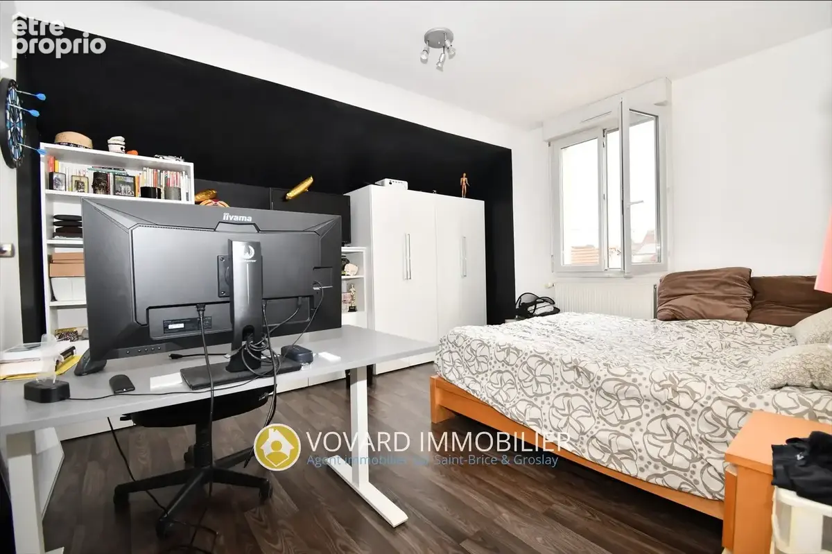 Maison Spacieuse de 148 m2 au Cœur du Vieux Saint Brice - photo 6