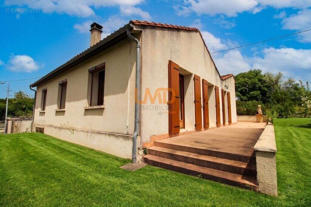 Maison de plain pied Bussac sur Charente - photo 3