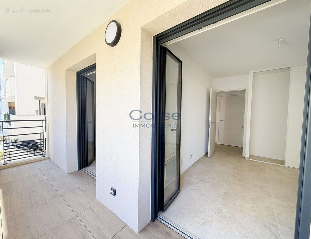Appartement 73 m² à Ajaccio  - photo 8