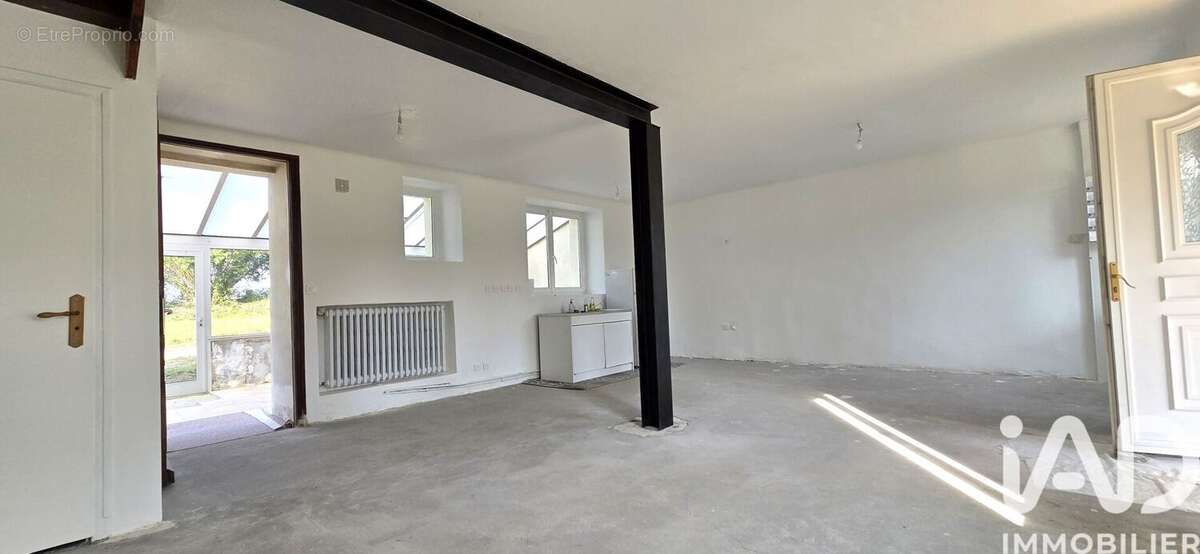 Maison 104 m² à Larre  - photo 3