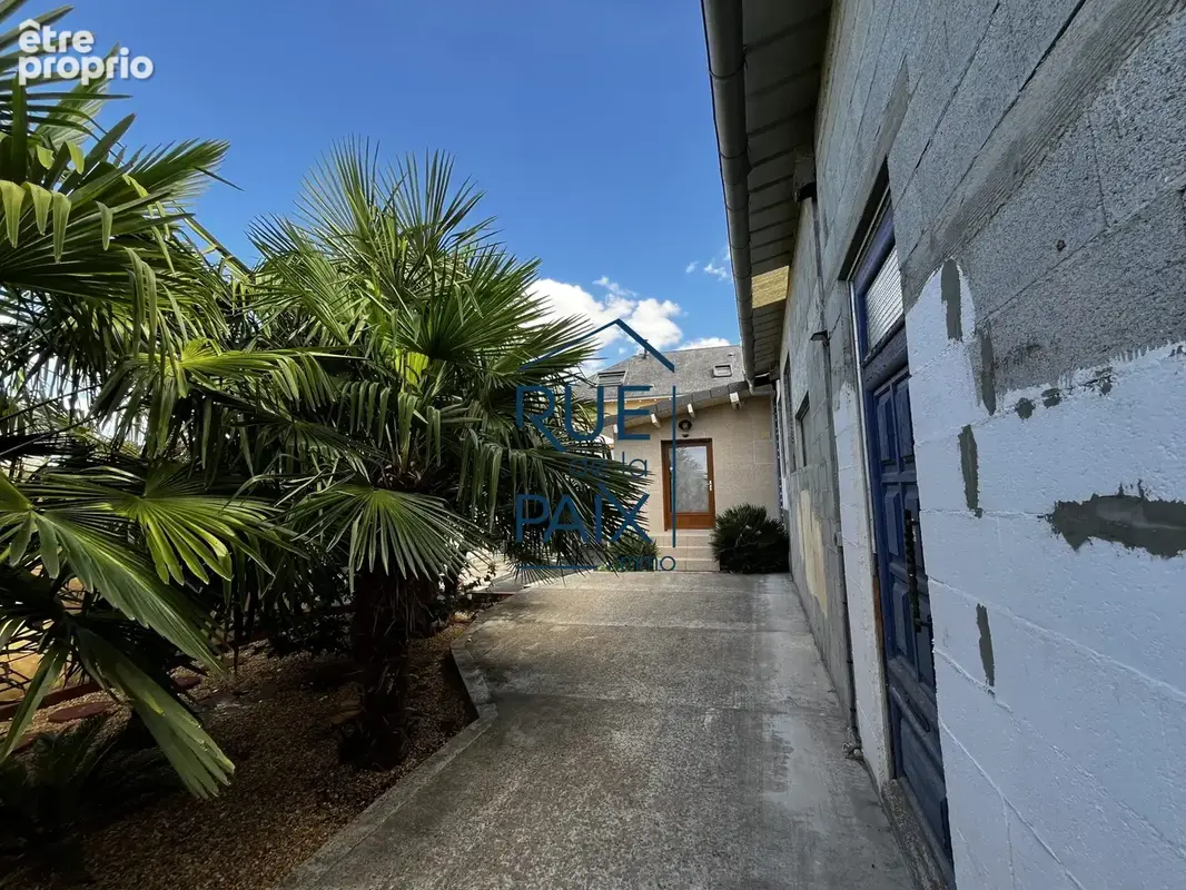 Maison 4 pièces 130 m² à vendre à Loudun (86200) - photo 3