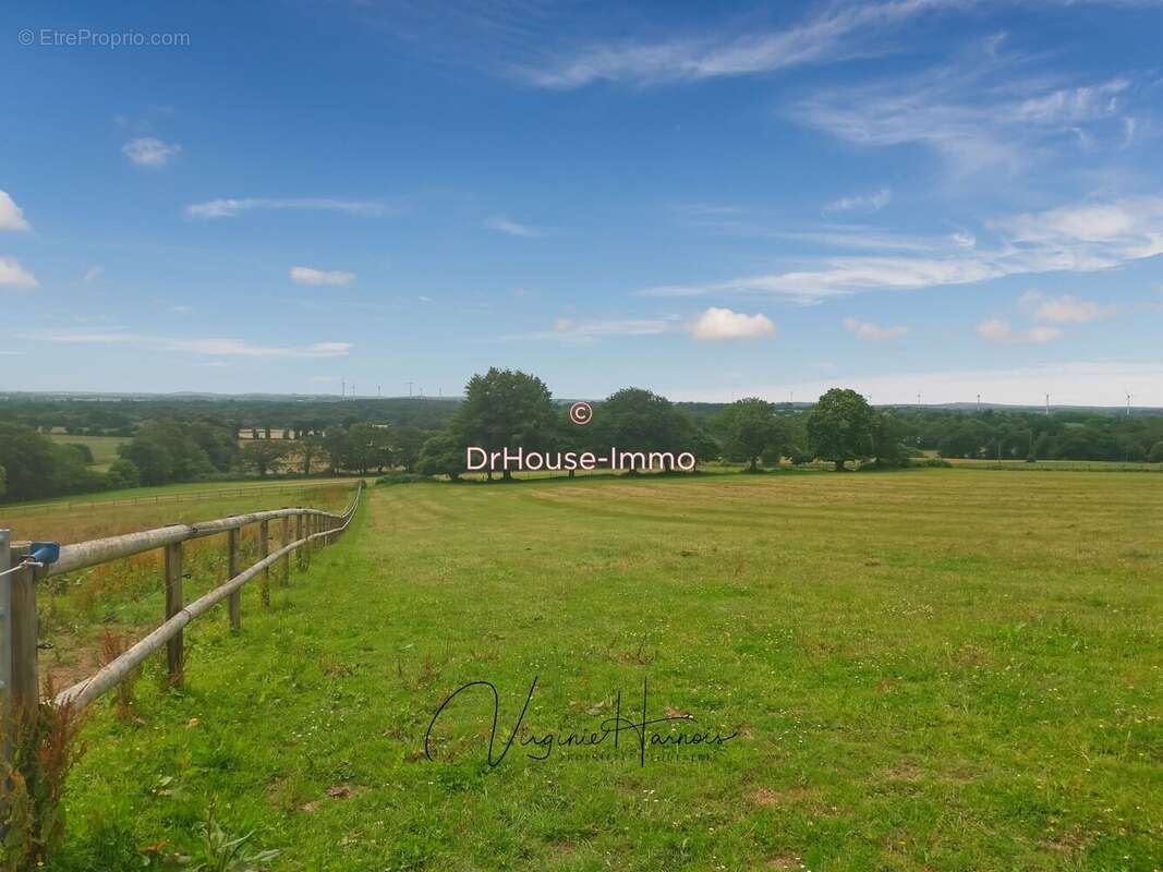 Maison 152 m² à Rostrenen  - photo 16