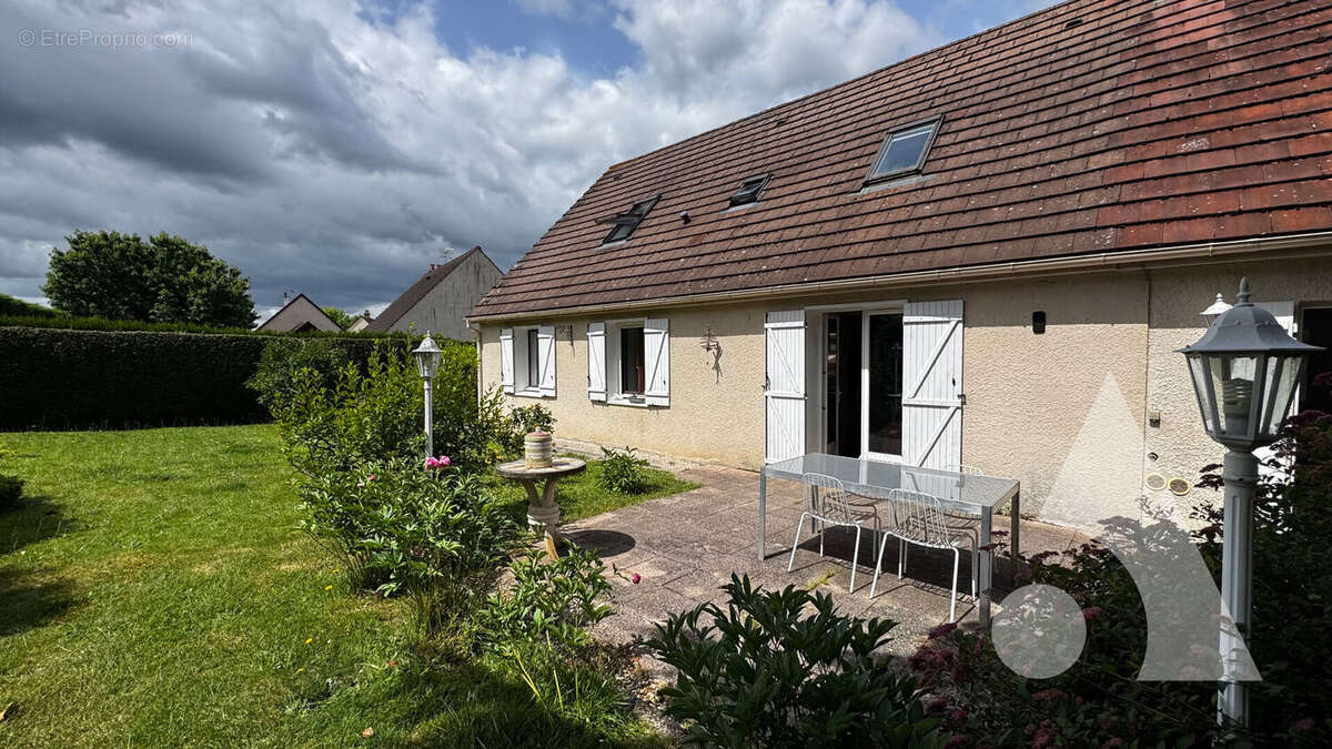 Maison à VILLERS-COTTERETS