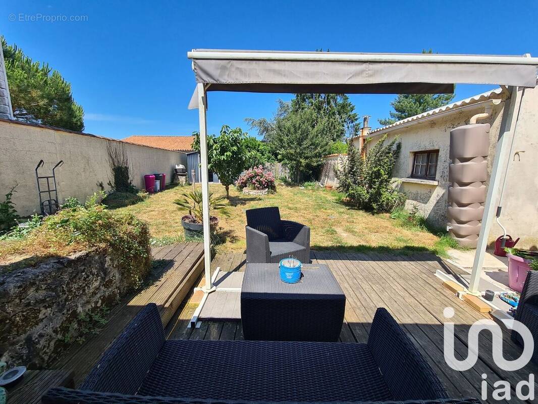 Photo 1 - Maison à PLASSAY