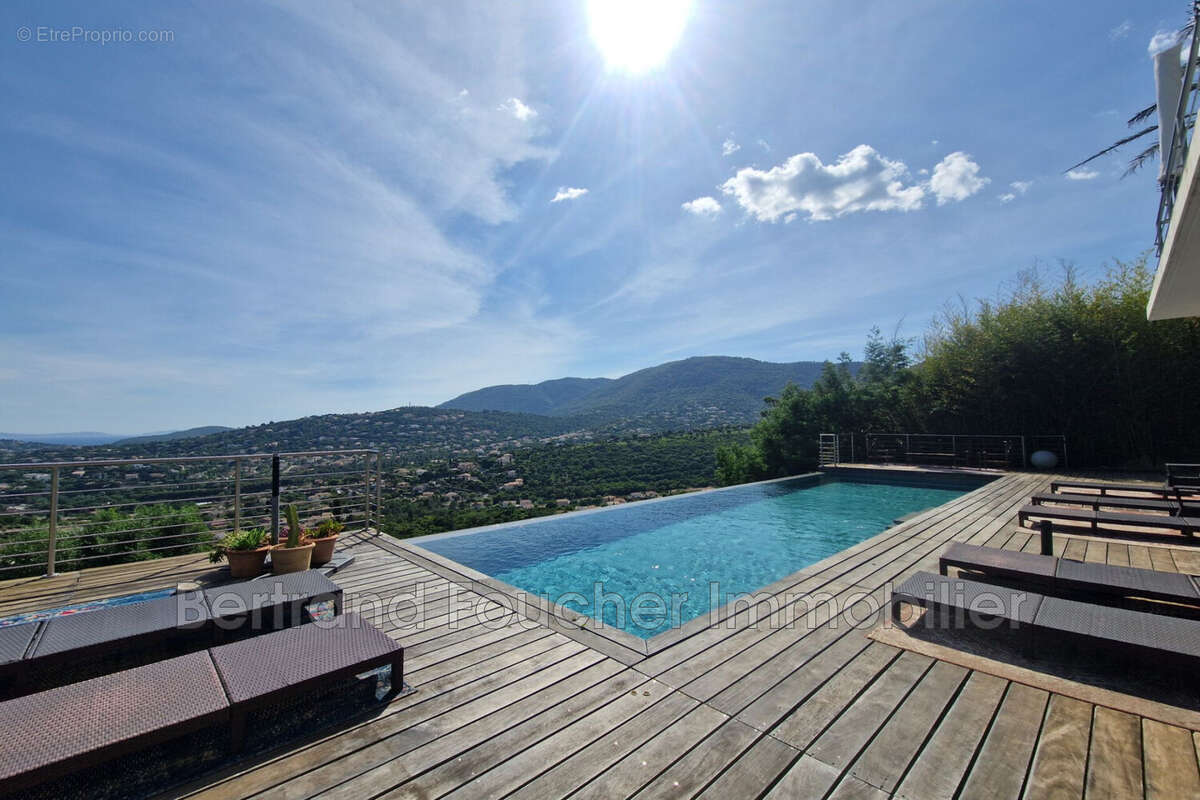 Maison à CAVALAIRE-SUR-MER
