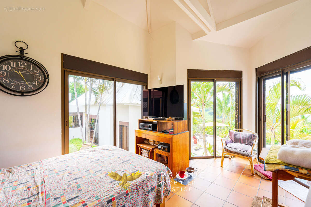 Maison à PETITE-ILE