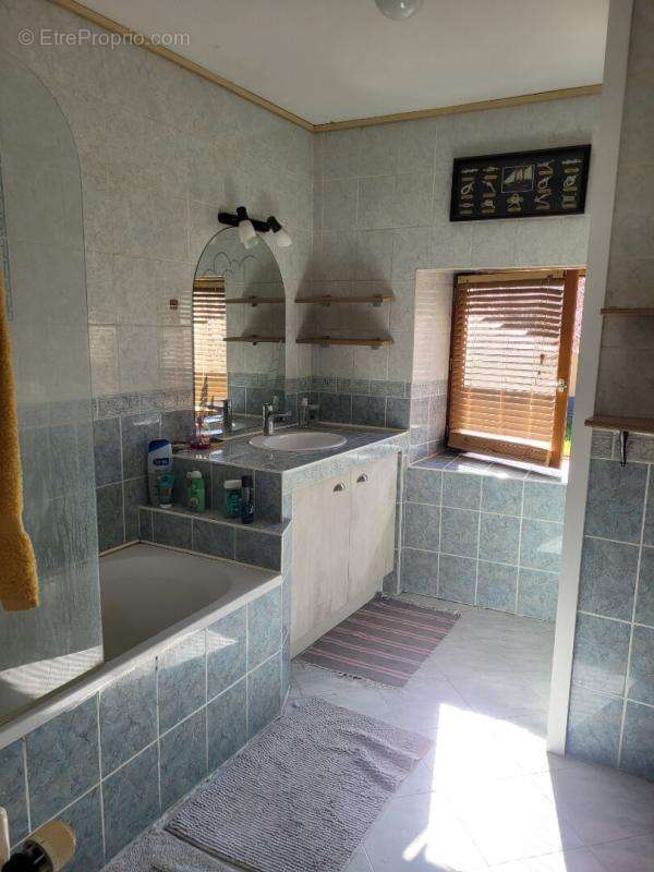 Maison à FONTENAY-LE-COMTE