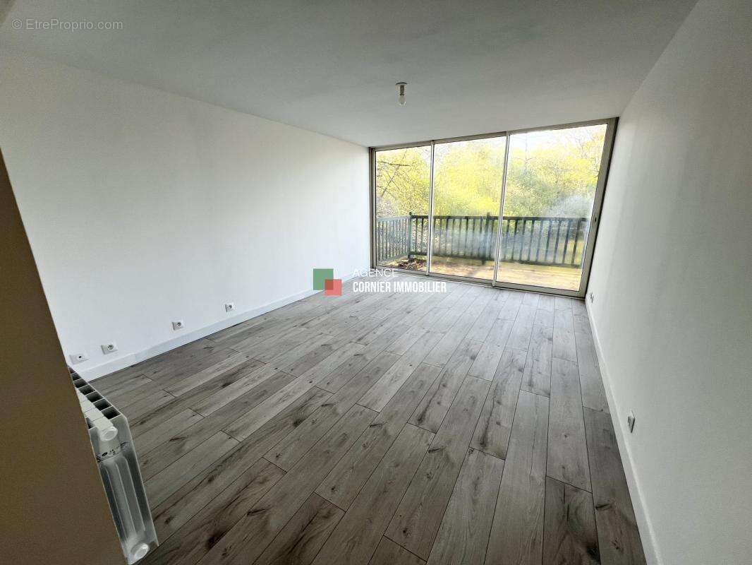 Appartement à NOYAL-SUR-VILAINE