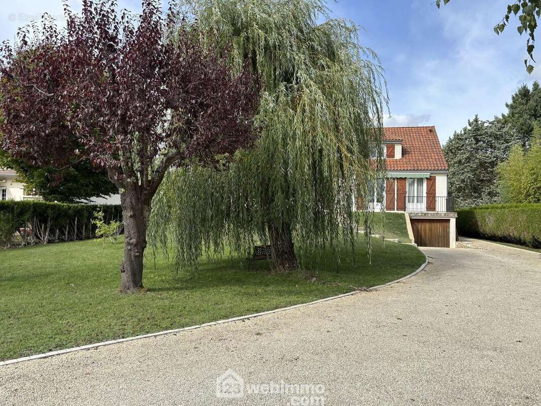 Puis à..., - Maison à MONTAMISE