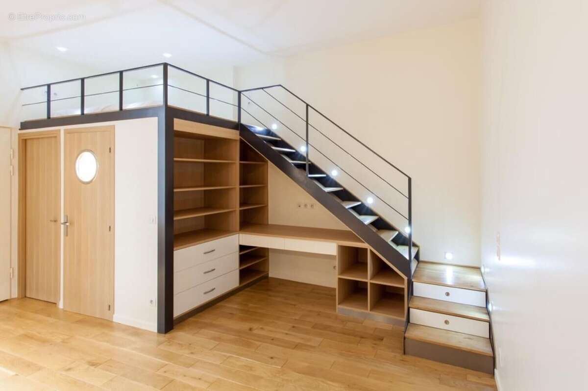 Photo 4 - Appartement à PARIS-1E