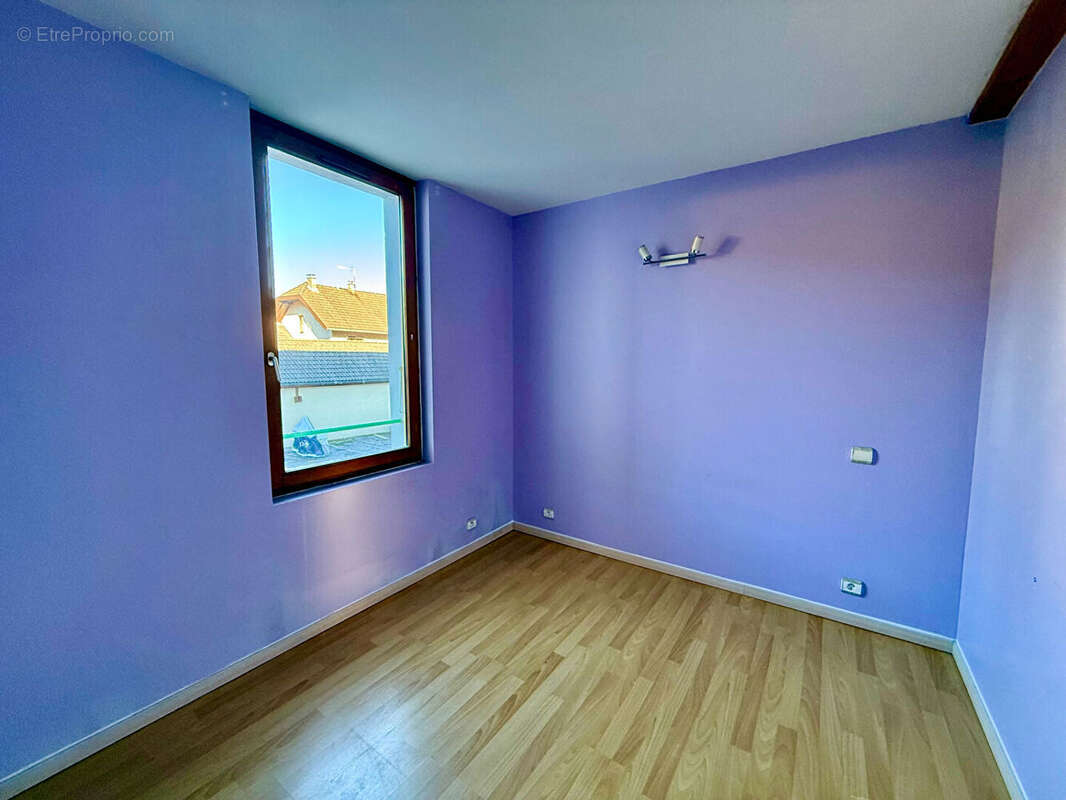 Appartement à THORENS-GLIERES