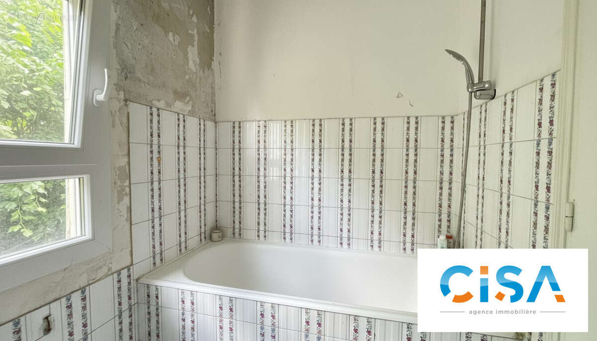 Appartement à PONT-SAINTE-MAXENCE