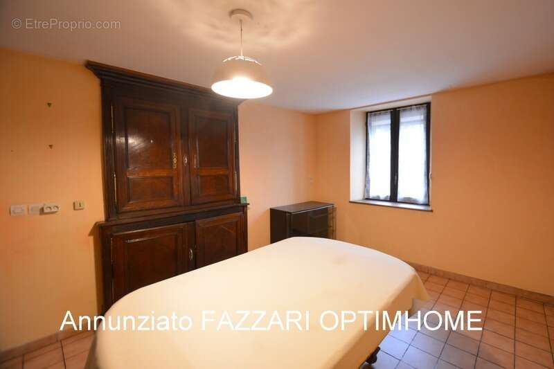  A vendre en exclusivité, Maison de village de 111 m² habitable avec dépendances et grande grange de 106 m² – Brandeville (55),  - photo 9