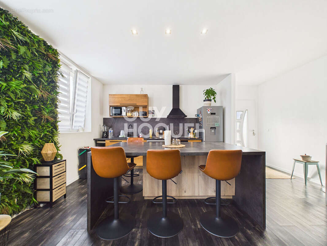 Appartement 4 pièces à vendre à Oissel - Rare sur le marché - photo 5