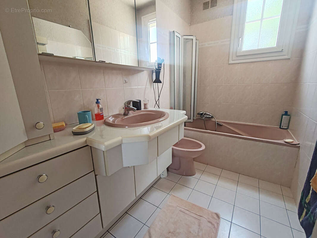 Maison 82m² à tours - photo 6