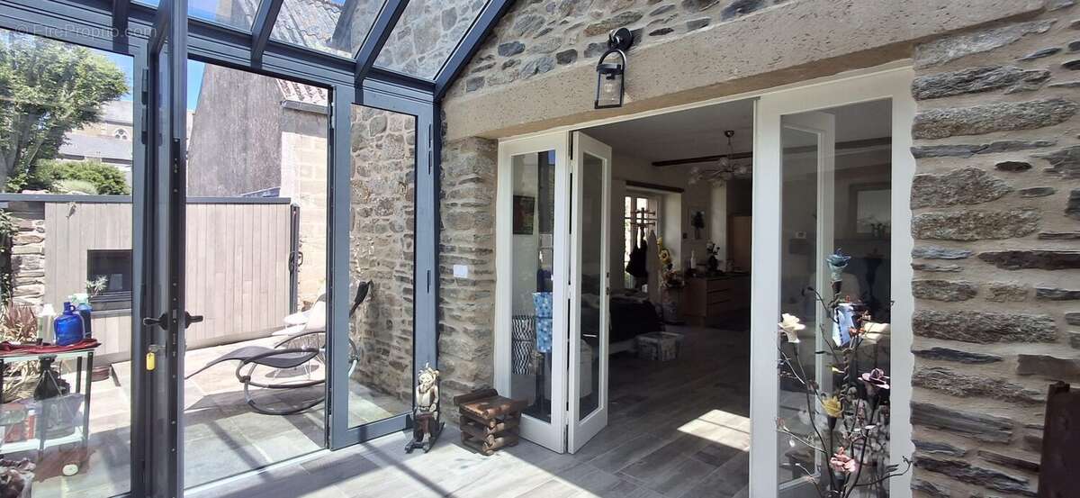 Maison 112 m² à Cancale  - photo 6