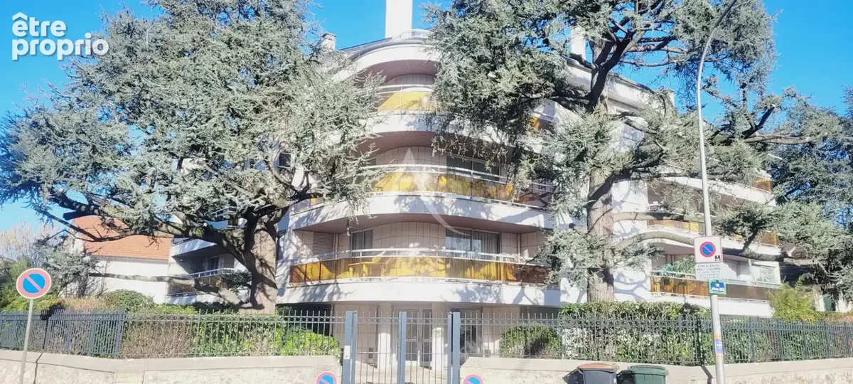 Appartement Bry Sur Marne 3 pièce(s) dernier étage ascenseur 81m² au sol 51 carrez - photo 2