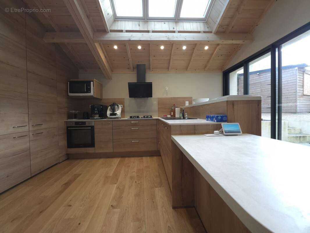 Maison à SAINT-CARREUC