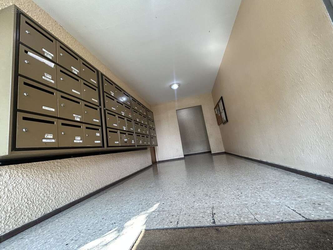 Appartement à VAULX-EN-VELIN