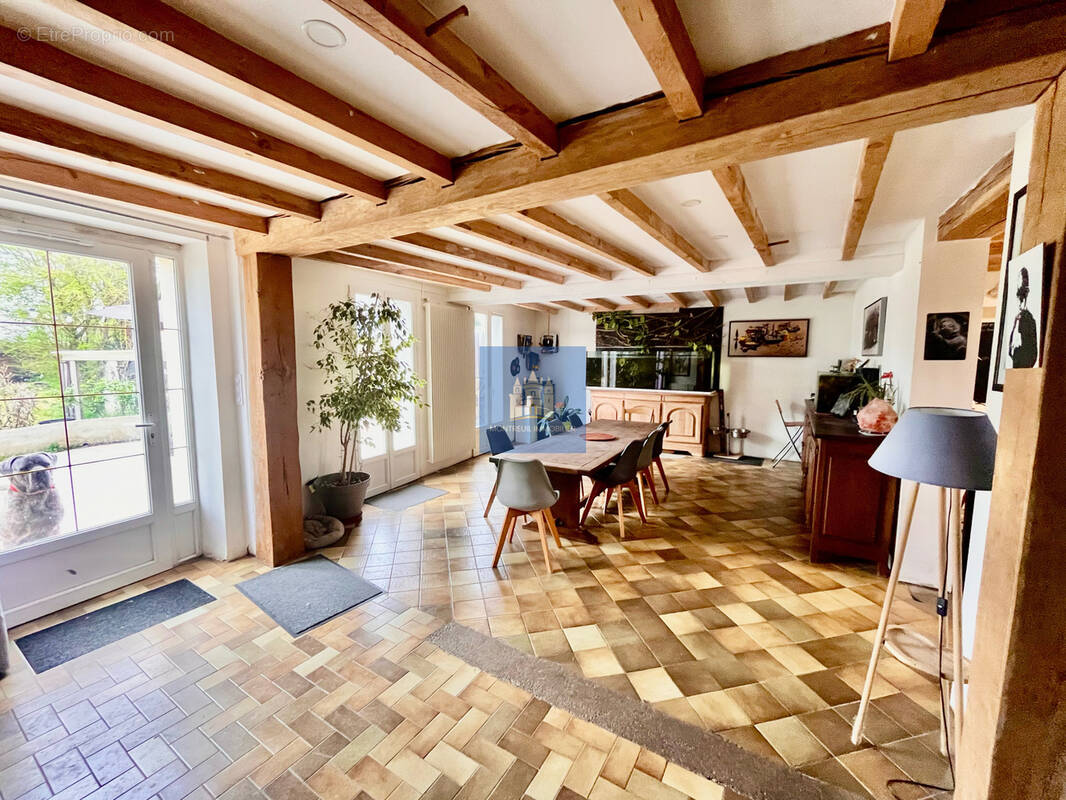 Maison à BOUILLE-LORETZ