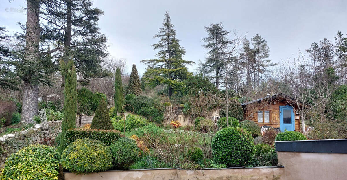 Maison de charme T5 rénovée 175 m2 avec jardin paysager et piscine proche centre ville - photo 17