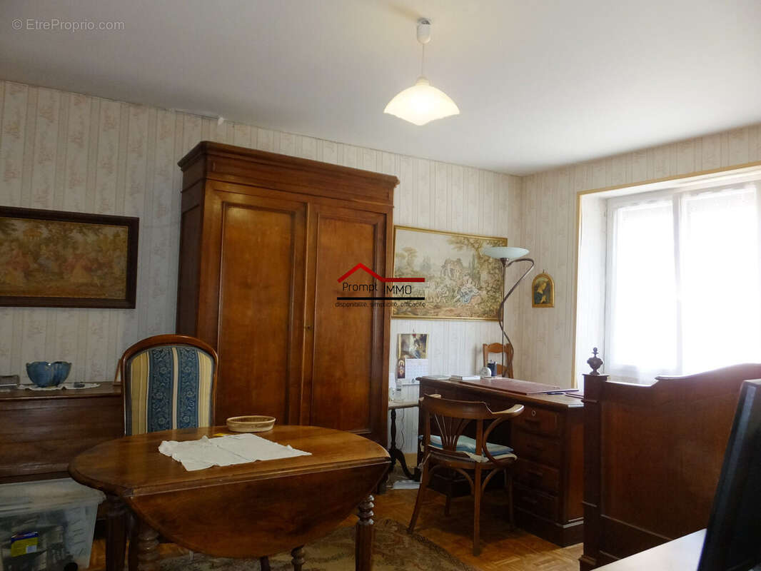 Maison à LE BRETHON