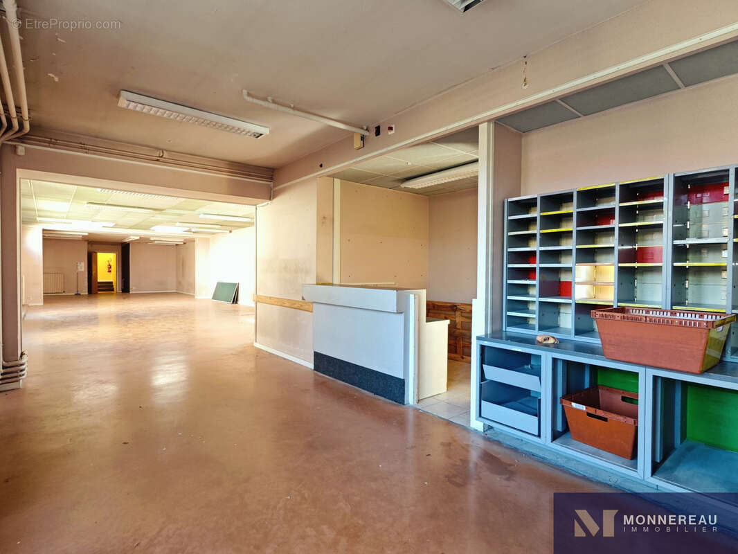 Immeuble centre segonzac - photo 6