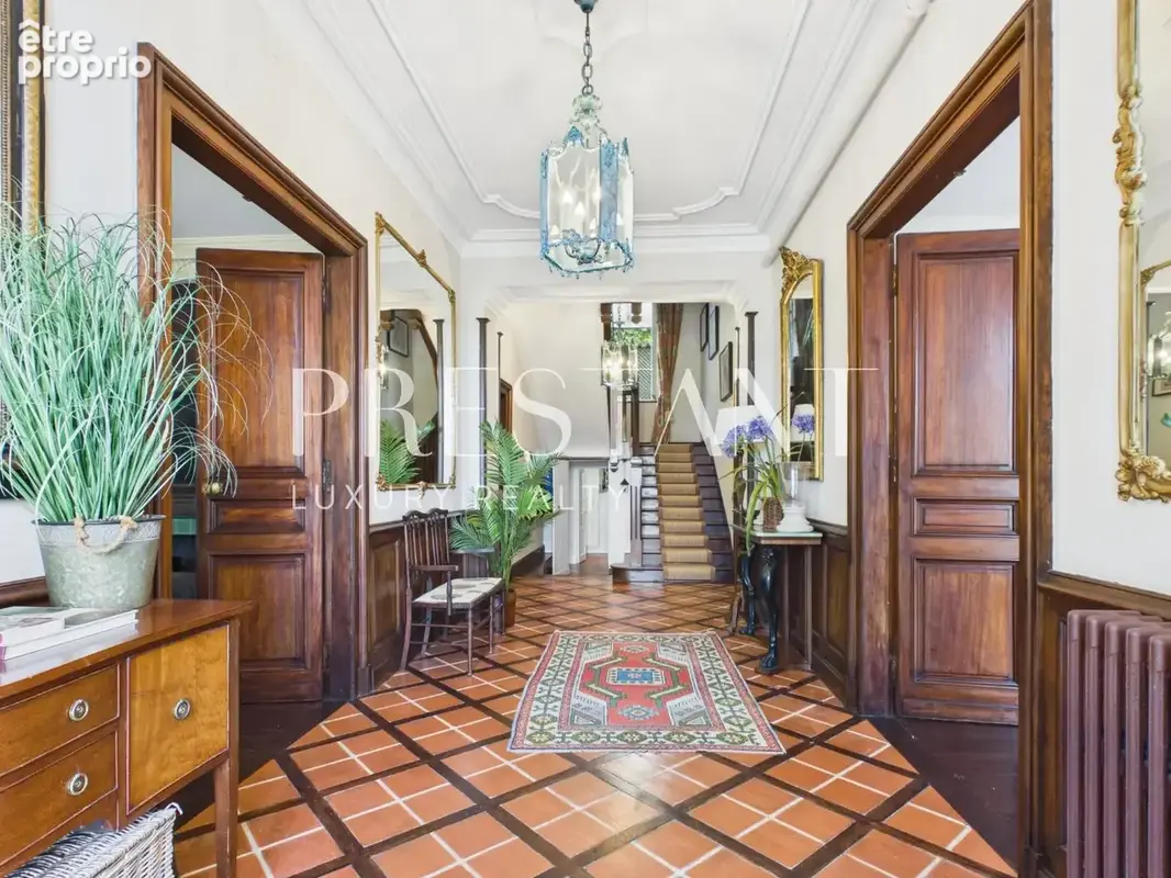 Château à vendre près de Bayonne- Demeure de caractère avec parc, piscine et tennis. - photo 6