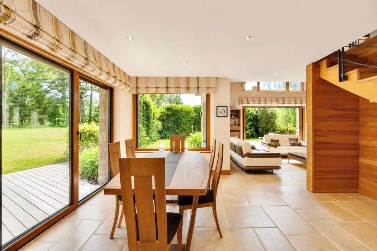 Maison d'architecte - 197 m² - golf de baden - photo 7