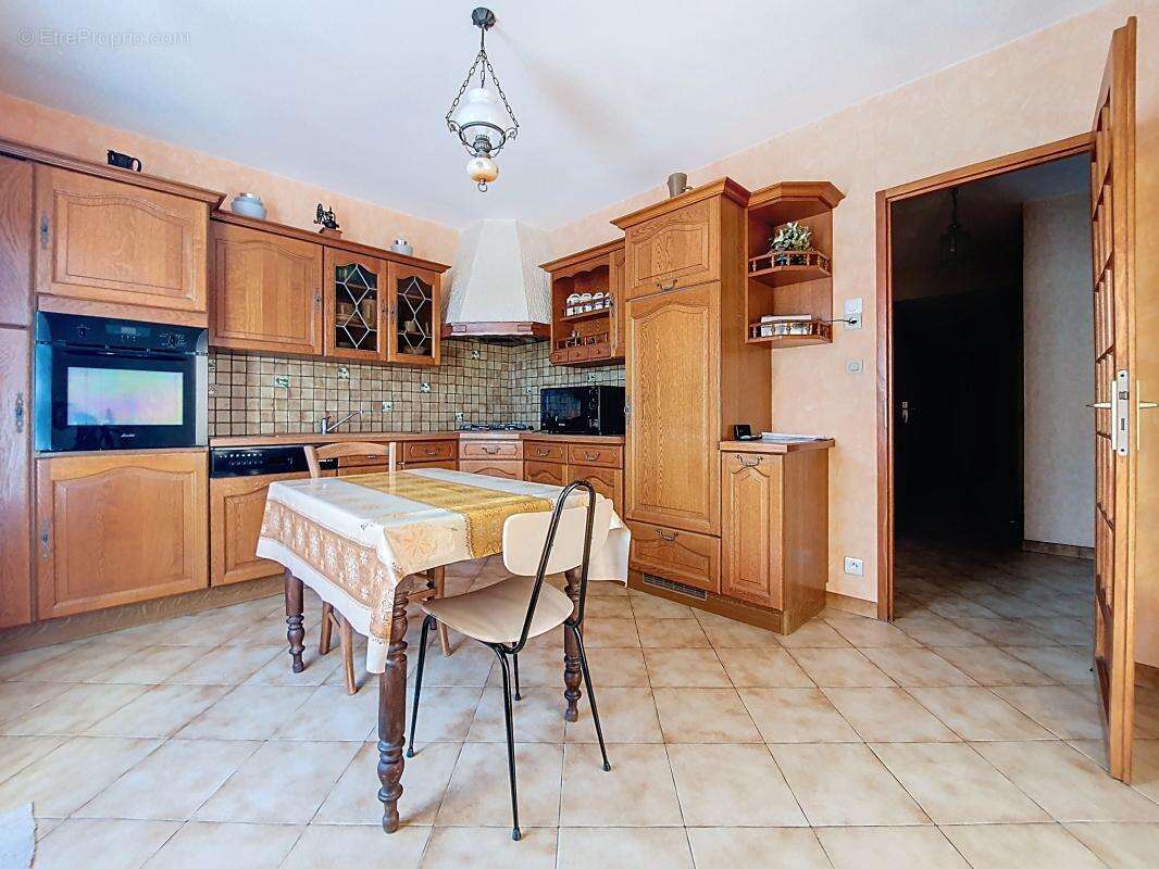 Maison à MIONS