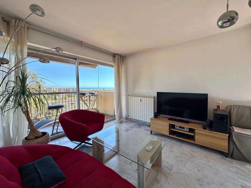 Appartement à CAGNES-SUR-MER