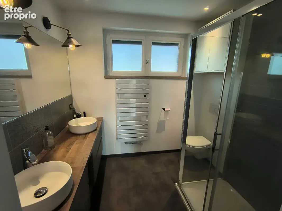 Maison Cournon D Auvergne 7 pièce(s) 165 m2 - photo 10