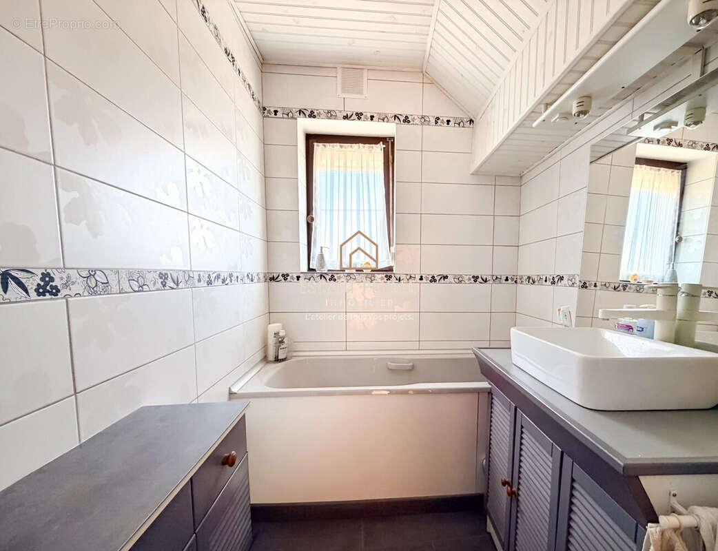 Maison 130 m² à Wallers  - photo 9