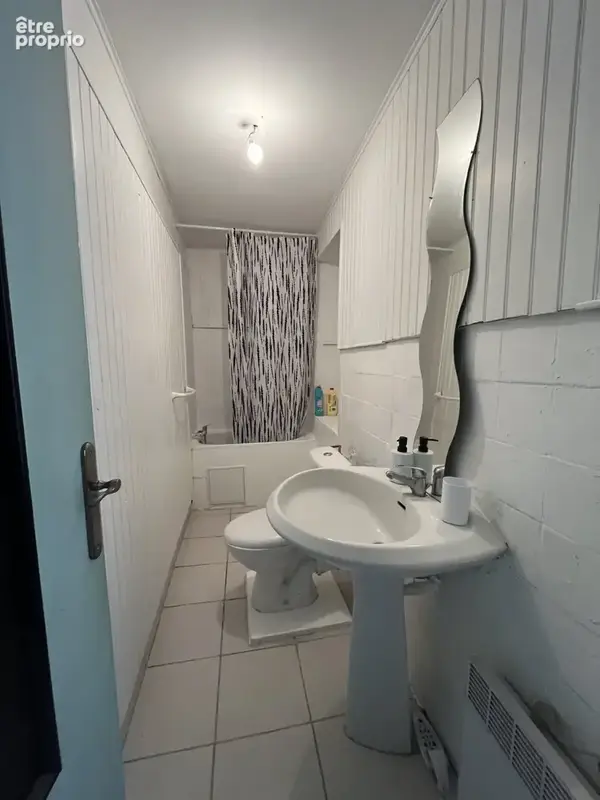 Vend studio 36m2 - Place de la Mairie - Béziers - photo 5