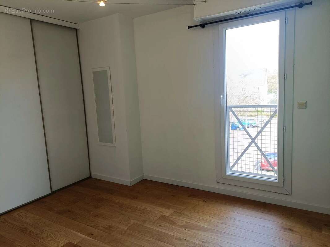 Appartement à SAINT-SEBASTIEN-SUR-LOIRE