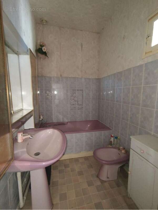 Maison 106 m² à Jublains  - photo 8