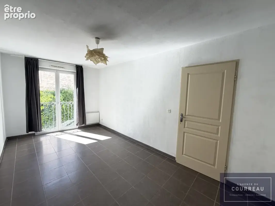 Appartement T2 de 45 m2 avec place de parking   Quartier Figuerolles - photo 5
